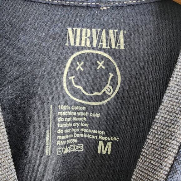 NIRVANA Blue Short Sleeve 100% Cotton Crewneck T-shirt Angel Graphic Top - Picture 5 of 8